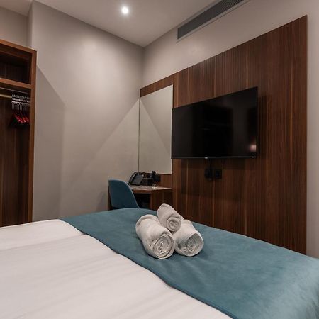 St Mark'S - Merit Hotels Лондон Экстерьер фото